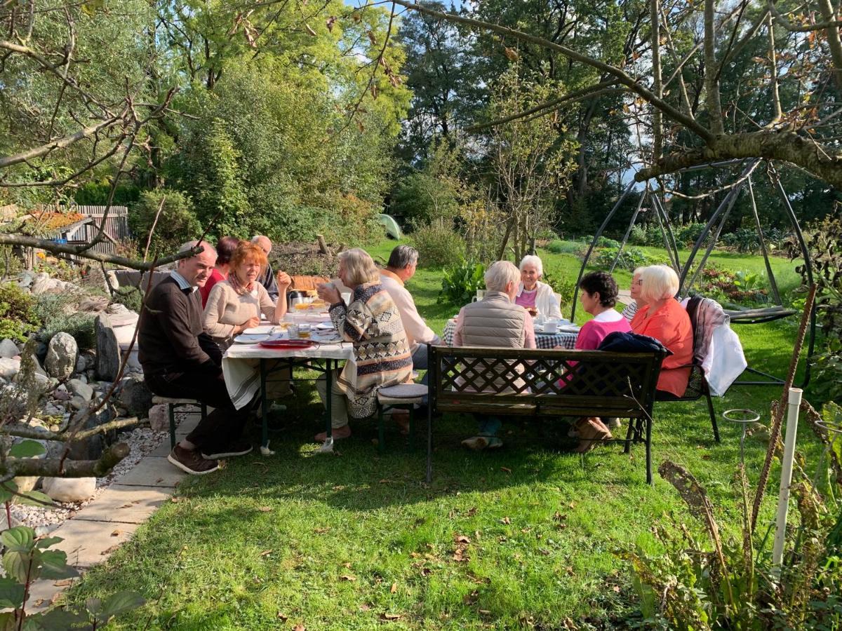 Ferien Haus Am Feldgarten Mit 160 Qm Fuer 2 Bis 9 Personen Raubling Exterior foto
